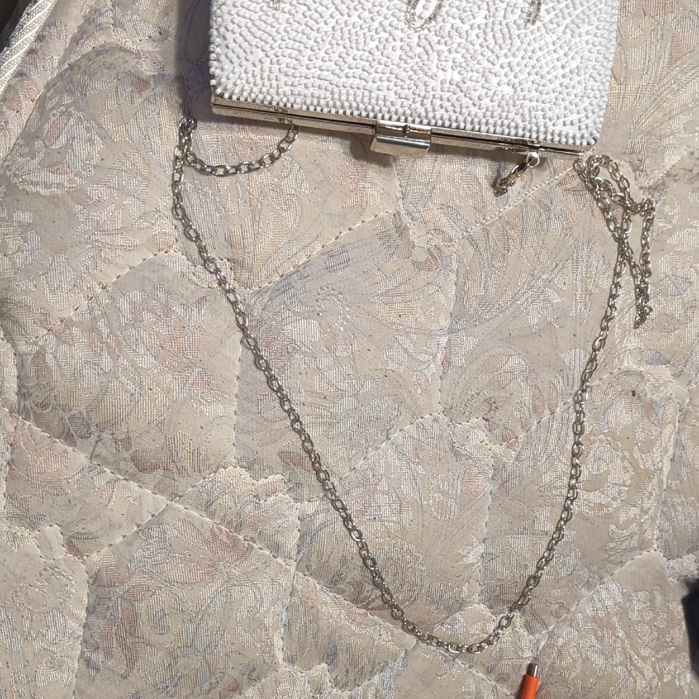 Elegant White Beaded Clutch - Picture 2 of 5